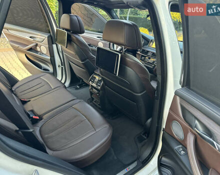 Білий БМВ Х5, об'ємом двигуна 3 л та пробігом 170 тис. км за 32900 $, фото 45 на Automoto.ua