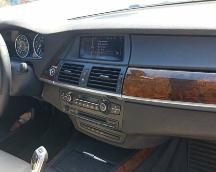 Белый БМВ Х5, объемом двигателя 2.98 л и пробегом 267 тыс. км за 14999 $, фото 1 на Automoto.ua