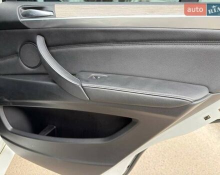 Білий БМВ Х5, об'ємом двигуна 2.98 л та пробігом 179 тис. км за 14850 $, фото 38 на Automoto.ua