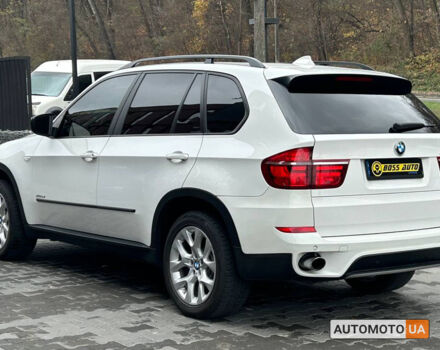 Белый БМВ Х5, объемом двигателя 3 л и пробегом 196 тыс. км за 16000 $, фото 3 на Automoto.ua