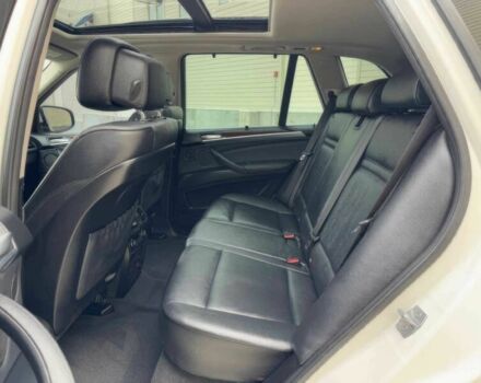 Белый БМВ Х5, объемом двигателя 3 л и пробегом 90 тыс. км за 6000 $, фото 12 на Automoto.ua