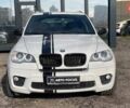 Белый БМВ Х5, объемом двигателя 2.98 л и пробегом 237 тыс. км за 16490 $, фото 1 на Automoto.ua
