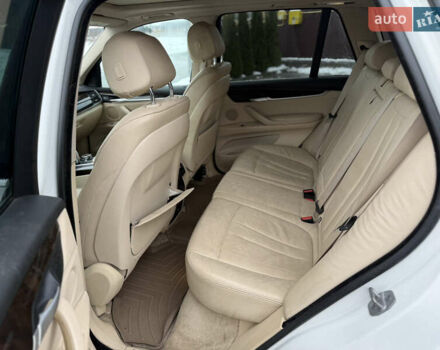 Білий БМВ Х5, об'ємом двигуна 3 л та пробігом 227 тис. км за 13900 $, фото 17 на Automoto.ua