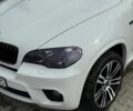 Белый БМВ Х5, объемом двигателя 3 л и пробегом 167 тыс. км за 15500 $, фото 1 на Automoto.ua