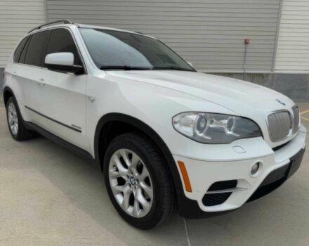 Белый БМВ Х5, объемом двигателя 3 л и пробегом 90 тыс. км за 6000 $, фото 2 на Automoto.ua