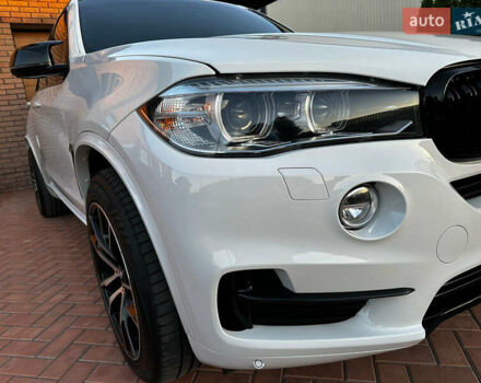 Белый БМВ Х5, объемом двигателя 2.99 л и пробегом 210 тыс. км за 32500 $, фото 31 на Automoto.ua