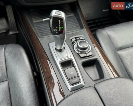 Білий БМВ Х5, об'ємом двигуна 3 л та пробігом 162 тис. км за 22500 $, фото 50 на Automoto.ua