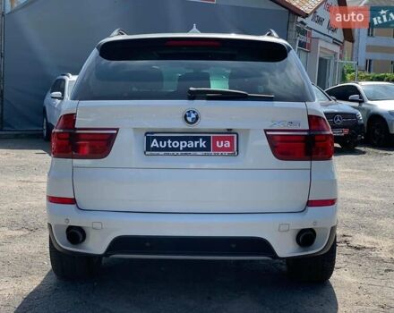 Білий БМВ Х5, об'ємом двигуна 3 л та пробігом 212 тис. км за 17240 $, фото 5 на Automoto.ua