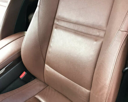 Білий БМВ Х5, об'ємом двигуна 3 л та пробігом 280 тис. км за 17900 $, фото 37 на Automoto.ua