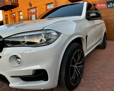 Белый БМВ Х5, объемом двигателя 2.99 л и пробегом 210 тыс. км за 32500 $, фото 33 на Automoto.ua