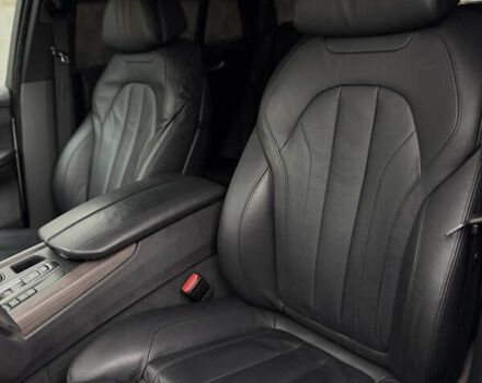 Белый БМВ Х5, объемом двигателя 2.99 л и пробегом 143 тыс. км за 34500 $, фото 6 на Automoto.ua