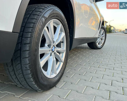 Белый БМВ Х5, объемом двигателя 2 л и пробегом 169 тыс. км за 23800 $, фото 23 на Automoto.ua