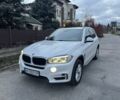 Білий БМВ Х5, об'ємом двигуна 2 л та пробігом 208 тис. км за 23200 $, фото 1 на Automoto.ua