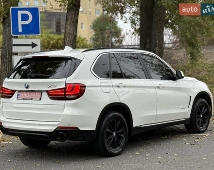 Белый БМВ Х5, объемом двигателя 3 л и пробегом 287 тыс. км за 23999 $, фото 20 на Automoto.ua