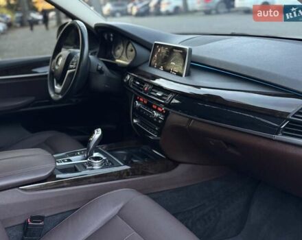 Белый БМВ Х5, объемом двигателя 2.99 л и пробегом 309 тыс. км за 23700 $, фото 30 на Automoto.ua