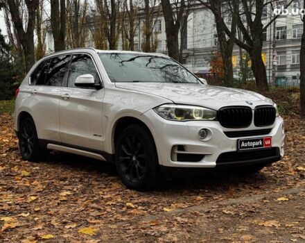 Белый БМВ Х5, объемом двигателя 3 л и пробегом 241 тыс. км за 18440 $, фото 2 на Automoto.ua