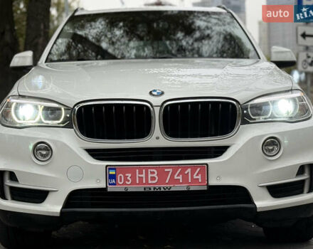 Белый БМВ Х5, объемом двигателя 3 л и пробегом 287 тыс. км за 23999 $, фото 4 на Automoto.ua