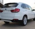 Белый БМВ Х5, объемом двигателя 3 л и пробегом 89 тыс. км за 8700 $, фото 5 на Automoto.ua