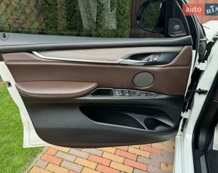 Білий БМВ Х5, об'ємом двигуна 2.99 л та пробігом 185 тис. км за 35500 $, фото 25 на Automoto.ua