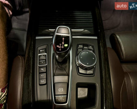 Білий БМВ Х5, об'ємом двигуна 3 л та пробігом 180 тис. км за 35000 $, фото 33 на Automoto.ua