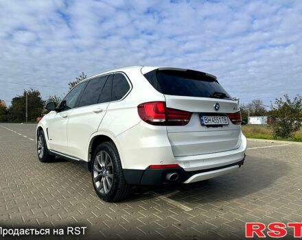 Білий БМВ Х5, об'ємом двигуна 3 л та пробігом 270 тис. км за 18950 $, фото 4 на Automoto.ua