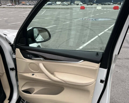 Белый БМВ Х5, объемом двигателя 2.98 л и пробегом 172 тыс. км за 22499 $, фото 16 на Automoto.ua