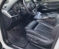 Белый БМВ Х5, объемом двигателя 3 л и пробегом 204 тыс. км за 24200 $, фото 8 на Automoto.ua