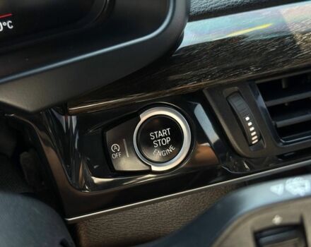 Білий БМВ Х5, об'ємом двигуна 3 л та пробігом 288 тис. км за 26666 $, фото 23 на Automoto.ua