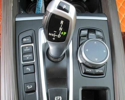 Белый БМВ Х5, объемом двигателя 3 л и пробегом 86 тыс. км за 13500 $, фото 12 на Automoto.ua