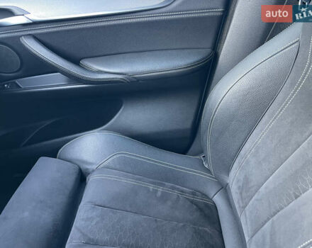 Белый БМВ Х5, объемом двигателя 3 л и пробегом 184 тыс. км за 32000 $, фото 63 на Automoto.ua