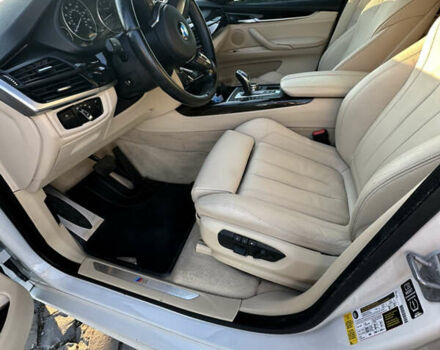 Белый БМВ Х5, объемом двигателя 3 л и пробегом 160 тыс. км за 21999 $, фото 18 на Automoto.ua