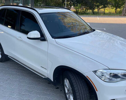 Белый БМВ Х5, объемом двигателя 2.98 л и пробегом 96 тыс. км за 22300 $, фото 34 на Automoto.ua