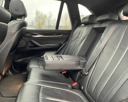 Белый БМВ Х5, объемом двигателя 3 л и пробегом 289 тыс. км за 26400 $, фото 21 на Automoto.ua