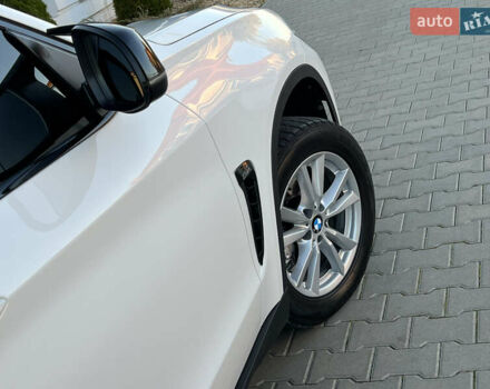 Белый БМВ Х5, объемом двигателя 2 л и пробегом 169 тыс. км за 23800 $, фото 22 на Automoto.ua