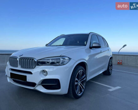 Белый БМВ Х5, объемом двигателя 3 л и пробегом 184 тыс. км за 32000 $, фото 28 на Automoto.ua