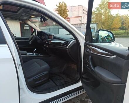 Белый БМВ Х5, объемом двигателя 2.99 л и пробегом 236 тыс. км за 24500 $, фото 29 на Automoto.ua