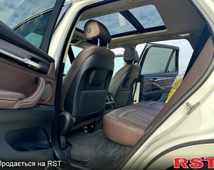 Білий БМВ Х5, об'ємом двигуна 3 л та пробігом 270 тис. км за 18950 $, фото 8 на Automoto.ua