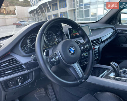 Белый БМВ Х5, объемом двигателя 3 л и пробегом 184 тыс. км за 32000 $, фото 43 на Automoto.ua