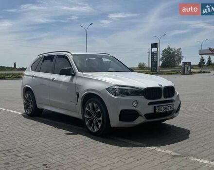 БМВ Х5 2014 в Бучаче на Automoto.ua Белый БМВ Х5, объемом двигателя 2.99 л и пробегом 211 тыс. км за 29500 $, фото 6 на Automoto.ua