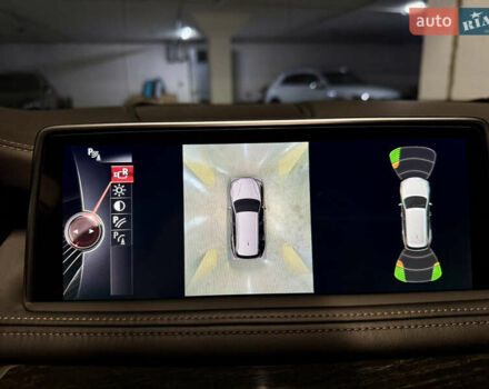 Білий БМВ Х5, об'ємом двигуна 3 л та пробігом 180 тис. км за 35000 $, фото 35 на Automoto.ua