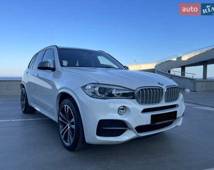 Белый БМВ Х5, объемом двигателя 3 л и пробегом 184 тыс. км за 32000 $, фото 25 на Automoto.ua