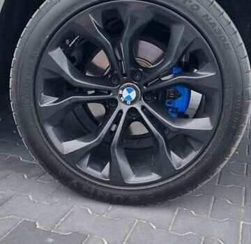 Белый БМВ Х5, объемом двигателя 2.98 л и пробегом 184 тыс. км за 22000 $, фото 19 на Automoto.ua