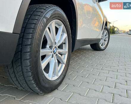 Белый БМВ Х5, объемом двигателя 2 л и пробегом 170 тыс. км за 23500 $, фото 22 на Automoto.ua