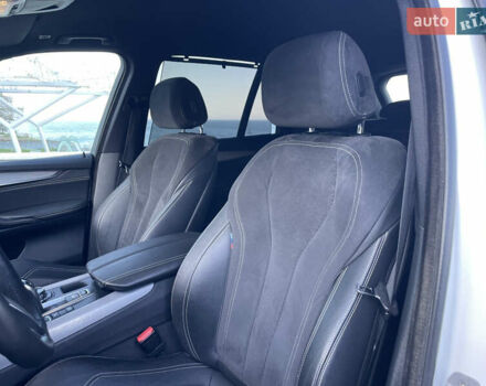 Белый БМВ Х5, объемом двигателя 3 л и пробегом 184 тыс. км за 32000 $, фото 39 на Automoto.ua