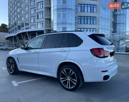 Белый БМВ Х5, объемом двигателя 3 л и пробегом 184 тыс. км за 32000 $, фото 31 на Automoto.ua