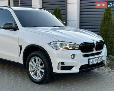 Белый БМВ Х5, объемом двигателя 2 л и пробегом 169 тыс. км за 23800 $, фото 61 на Automoto.ua