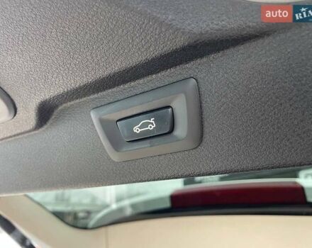 Белый БМВ Х5, объемом двигателя 2 л и пробегом 170 тыс. км за 23999 $, фото 23 на Automoto.ua