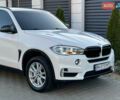 Белый БМВ Х5, объемом двигателя 2 л и пробегом 169 тыс. км за 23800 $, фото 61 на Automoto.ua