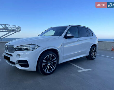 Белый БМВ Х5, объемом двигателя 3 л и пробегом 184 тыс. км за 32000 $, фото 10 на Automoto.ua