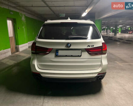 Белый БМВ Х5, объемом двигателя 3 л и пробегом 159 тыс. км за 25000 $, фото 20 на Automoto.ua